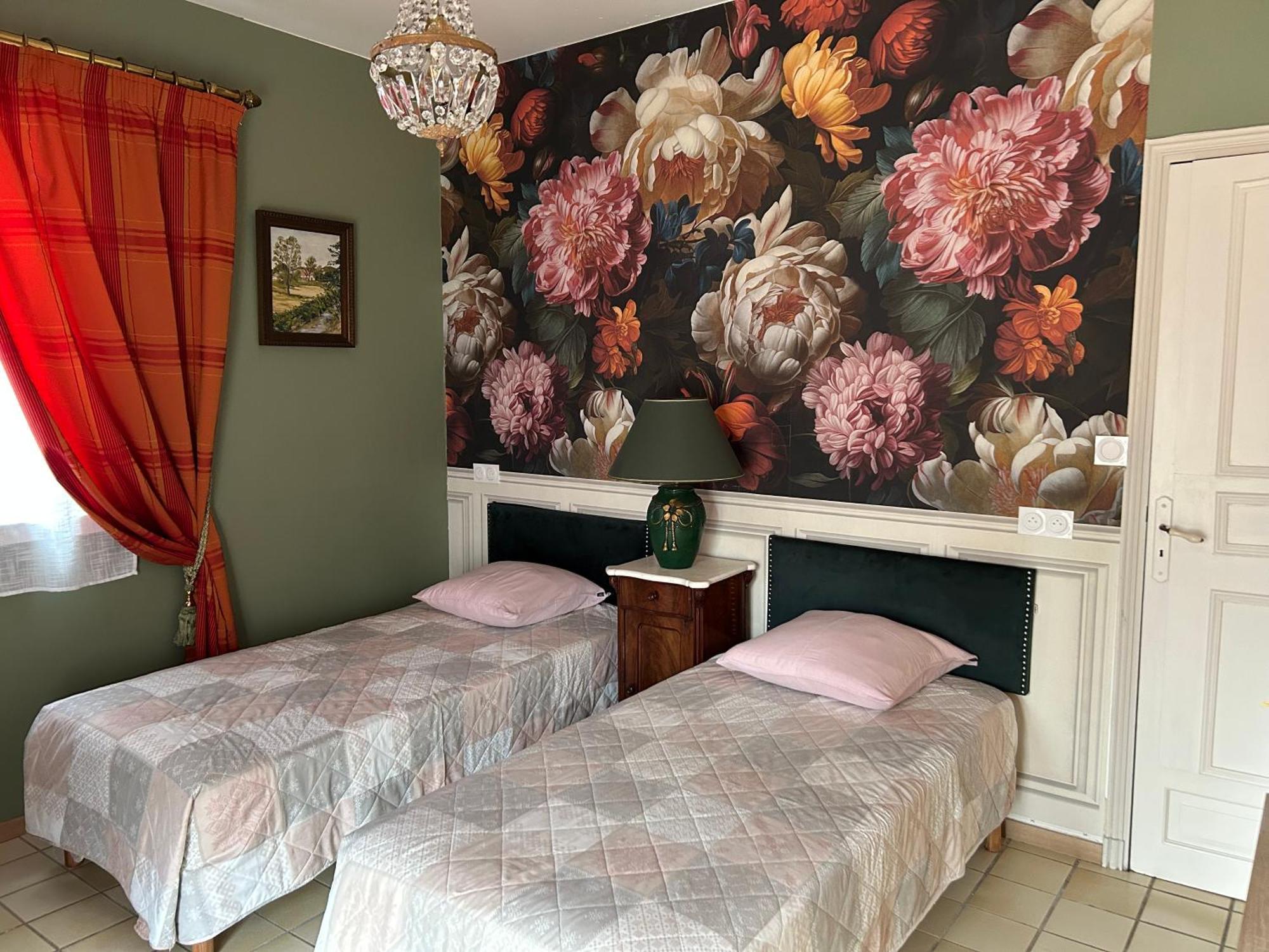 Manoir De La Gravette, Manoir Et Table D'Hotes Μοντωμπάν Εξωτερικό φωτογραφία