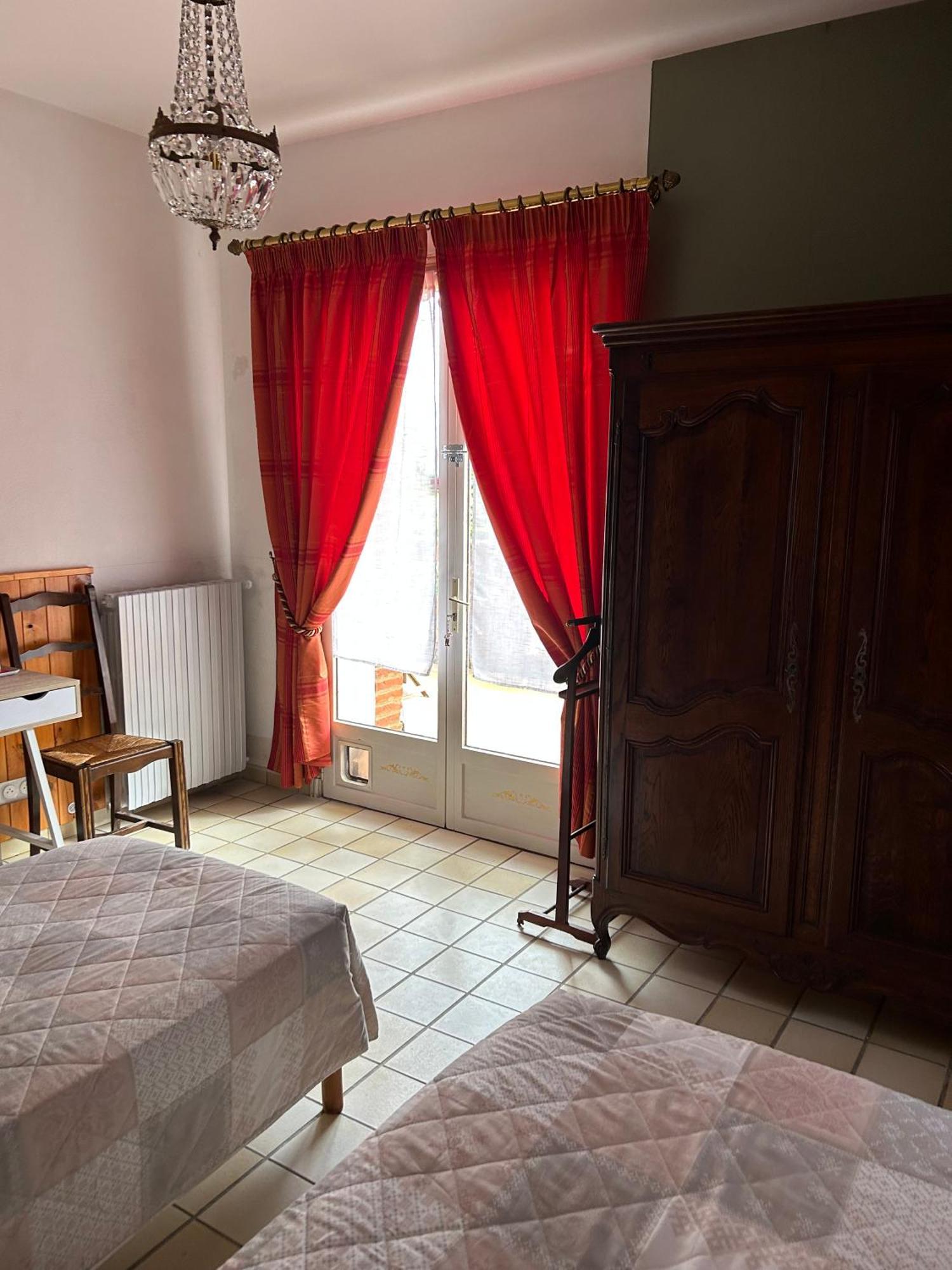 Manoir De La Gravette, Manoir Et Table D'Hotes Μοντωμπάν Εξωτερικό φωτογραφία