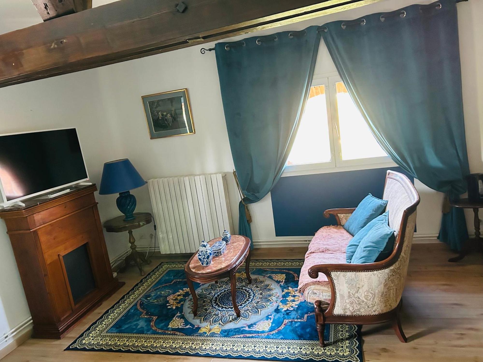 Manoir De La Gravette, Manoir Et Table D'Hotes Μοντωμπάν Εξωτερικό φωτογραφία