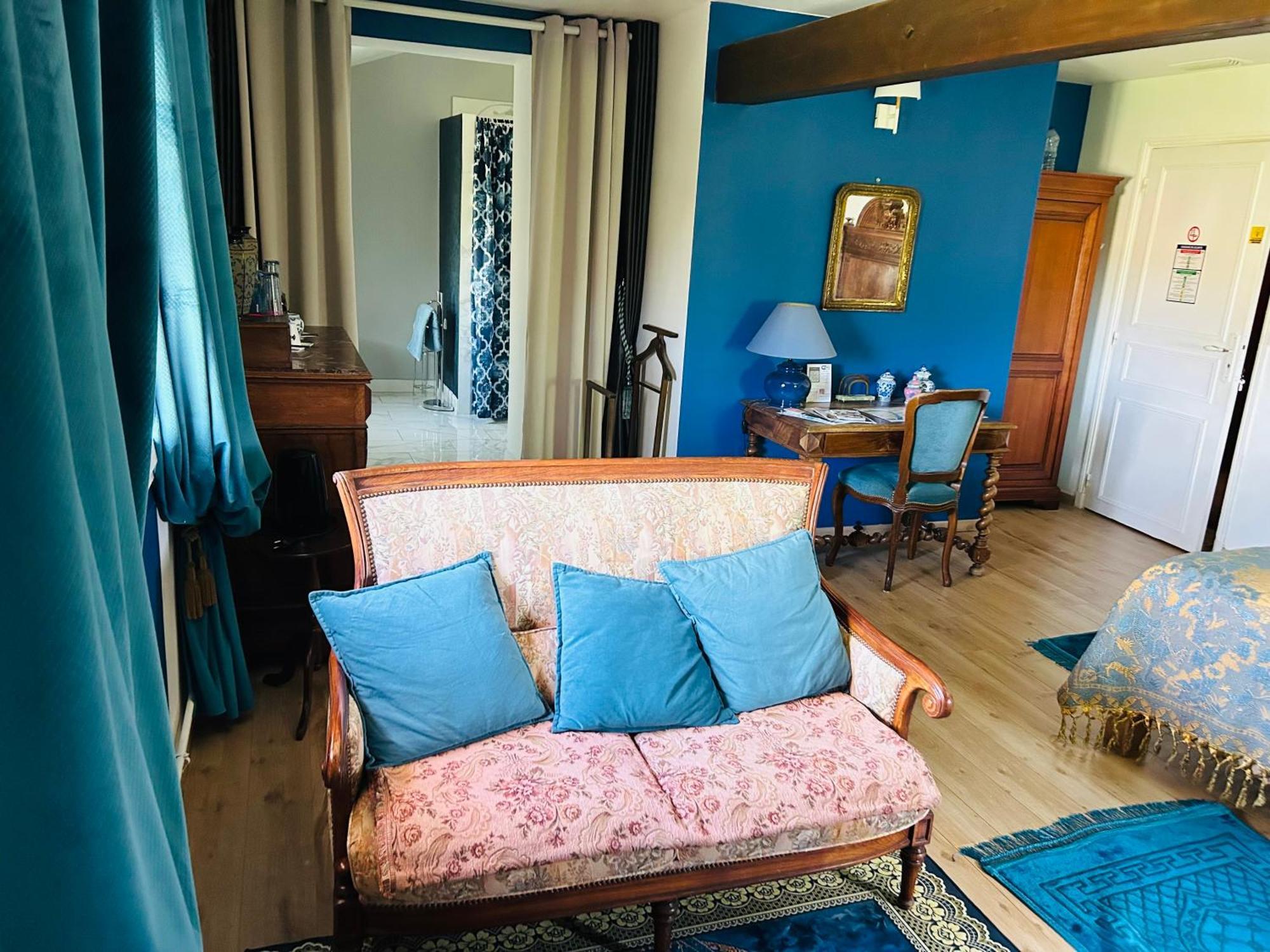 Manoir De La Gravette, Manoir Et Table D'Hotes Μοντωμπάν Εξωτερικό φωτογραφία